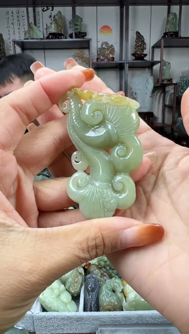 未镶嵌和田玉把件1