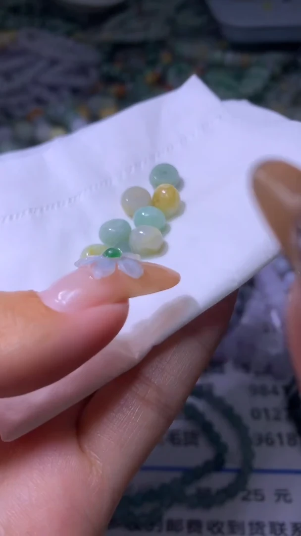 【闪购商品】翡翠未镶嵌颈饰MXX012028