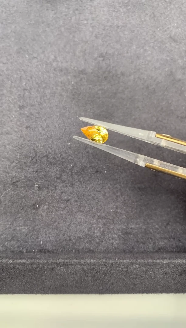 裸石彩色蓝宝石1.5ct黄蓝宝 GE 定制