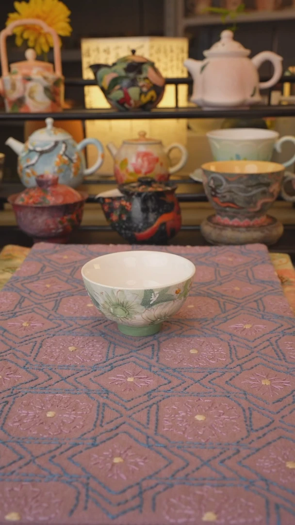 【闪购商品】是泥吖系列 菊花主人杯