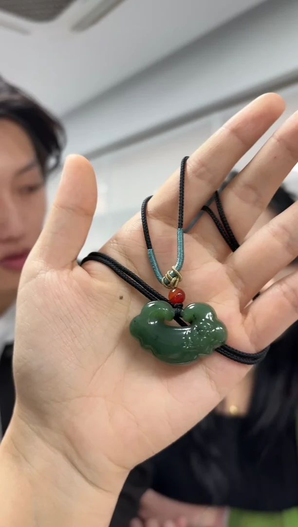 颈饰未镶嵌和田玉（多样性发一件）