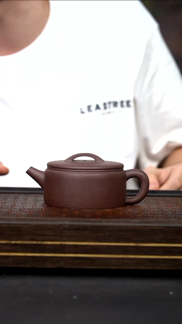 茶壶紫砂  LD     底槽青      汉瓦       200cc