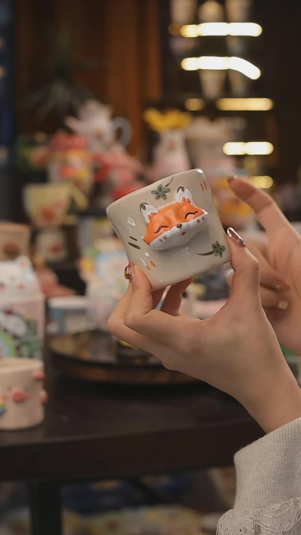 景德镇釉下彩绘设计师款式陶瓷