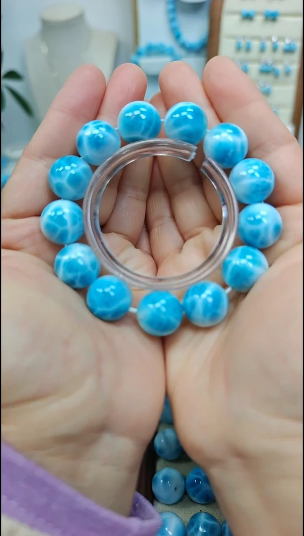 未镶嵌针钠钙石（海纹石）手链多样性发一