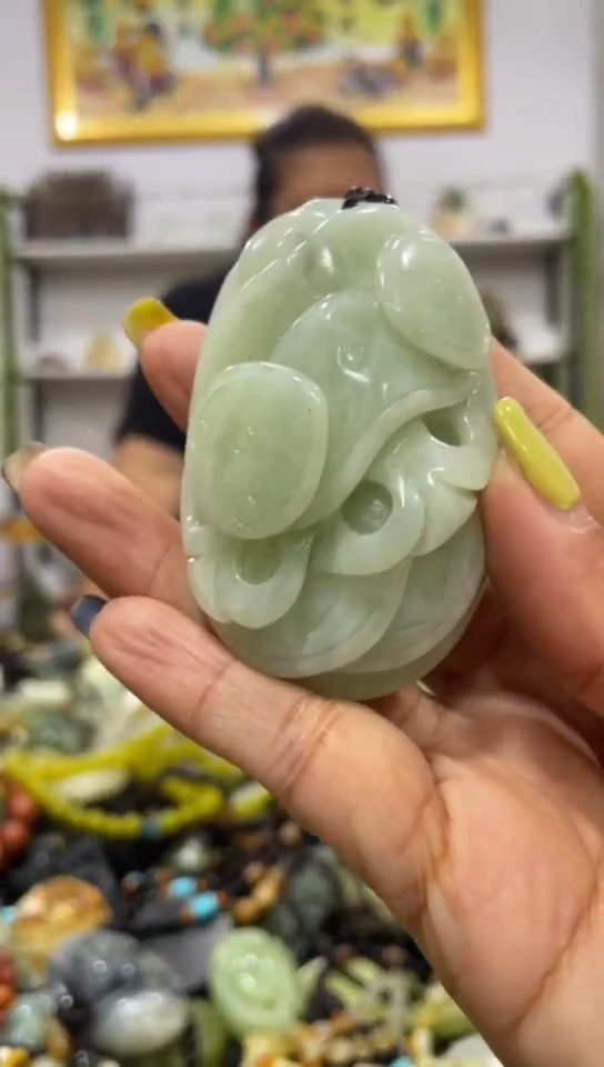 未镶嵌岫玉手把