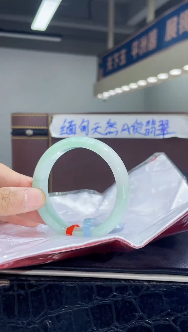 未镶嵌手镯翡翠14