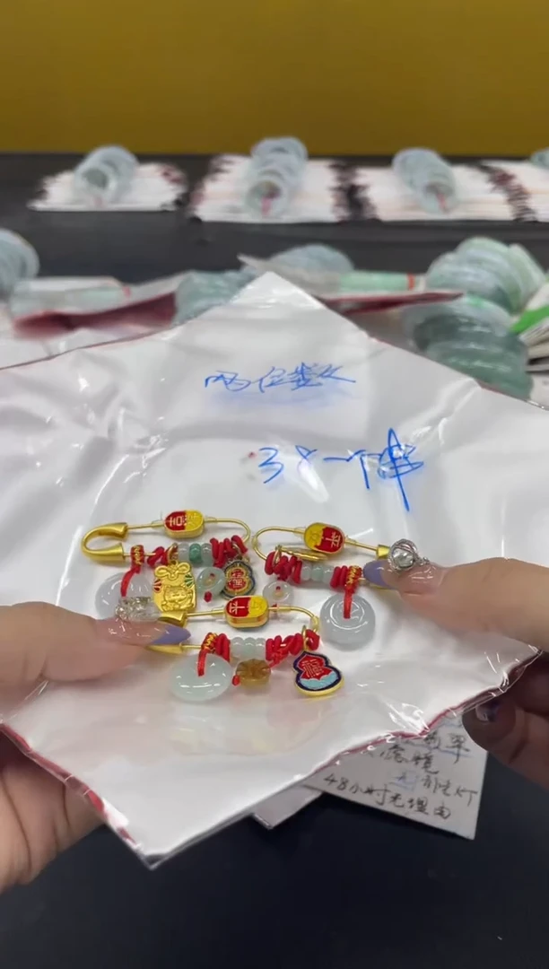 未镶嵌摆件翡翠翡翠摆件随机多样性发1