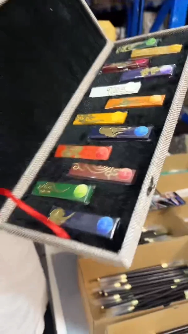 矿物质十二色彩墨1盒