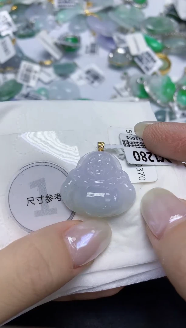 颈饰18K金镶嵌翡翠天然缅甸翡翠A货百元以上9元证书费自理