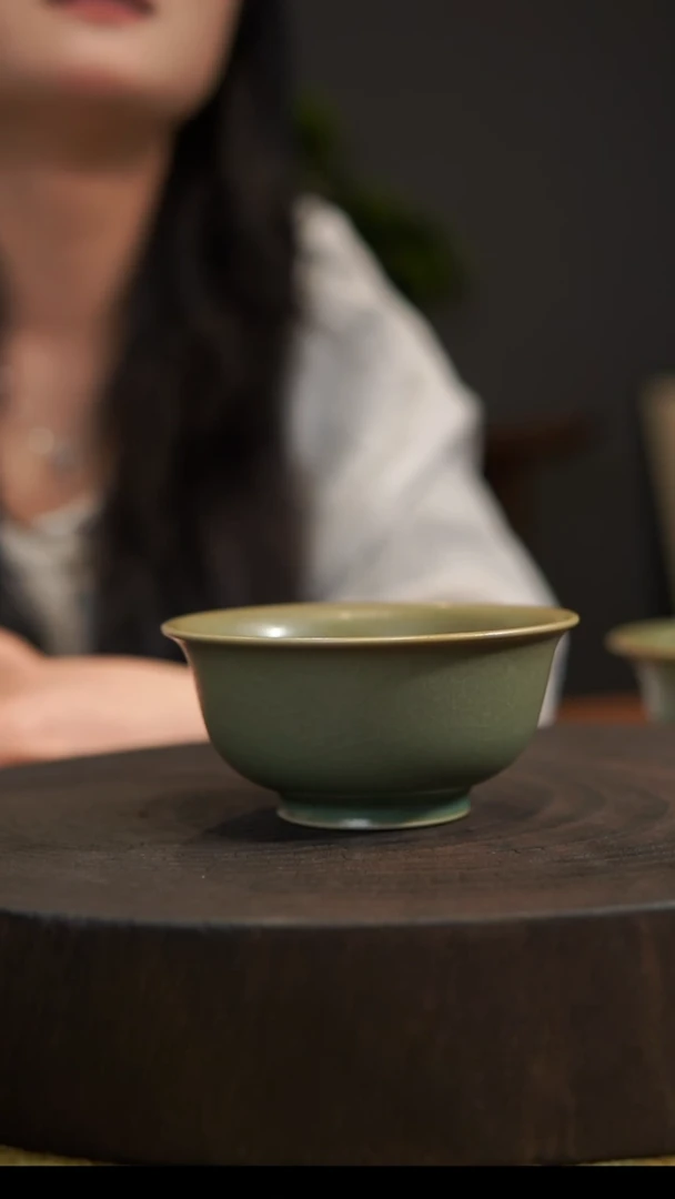 杯子良*微瑕压手杯 汝州原产地  原矿老釉