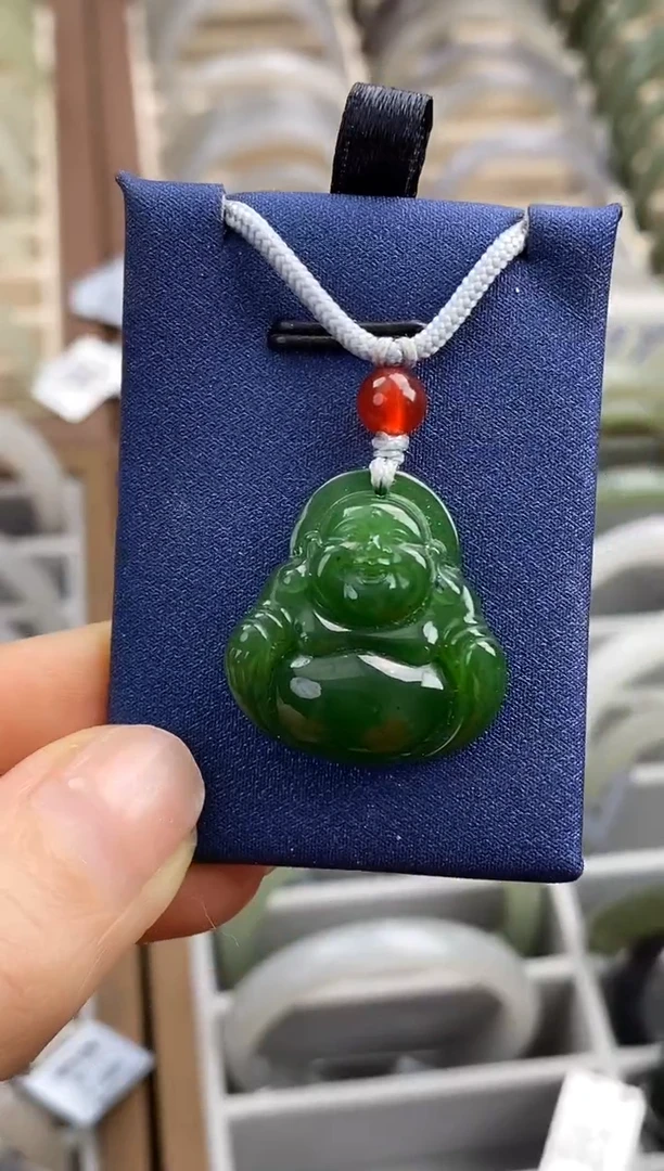 吊坠(不含链)未镶嵌和田玉（碧玉）阳绿佛公26mm
