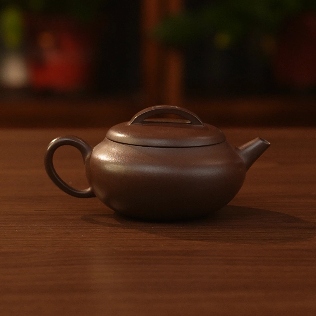 《汉瓦》 精工半手 紫泥 220cc 手工紫砂壶