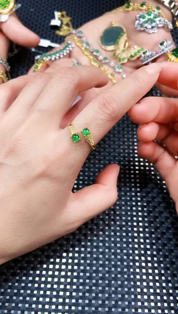 【闪购商品】翡翠戒指未镶嵌11111111