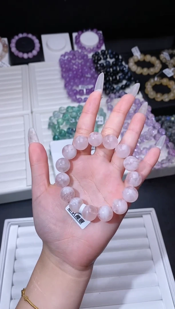 【闪购商品】水晶手链未镶嵌219.48雪花幽灵手串 多样性发其一