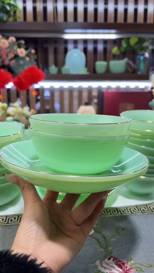 玉瓷5.5英寸米饭碗2只8英寸深盘2个