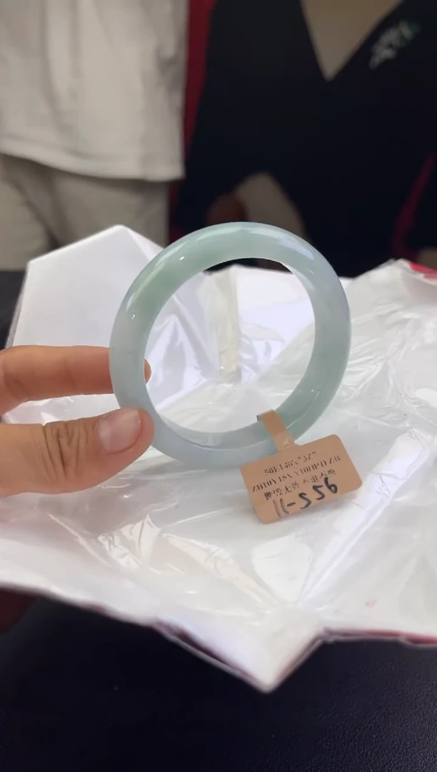 【闪购商品】翡翠手镯未镶嵌7翡翠手镯