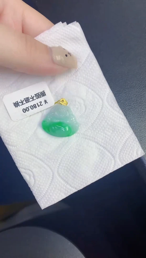 颈饰18K金镶嵌翡翠缅甸天然翡翠a货