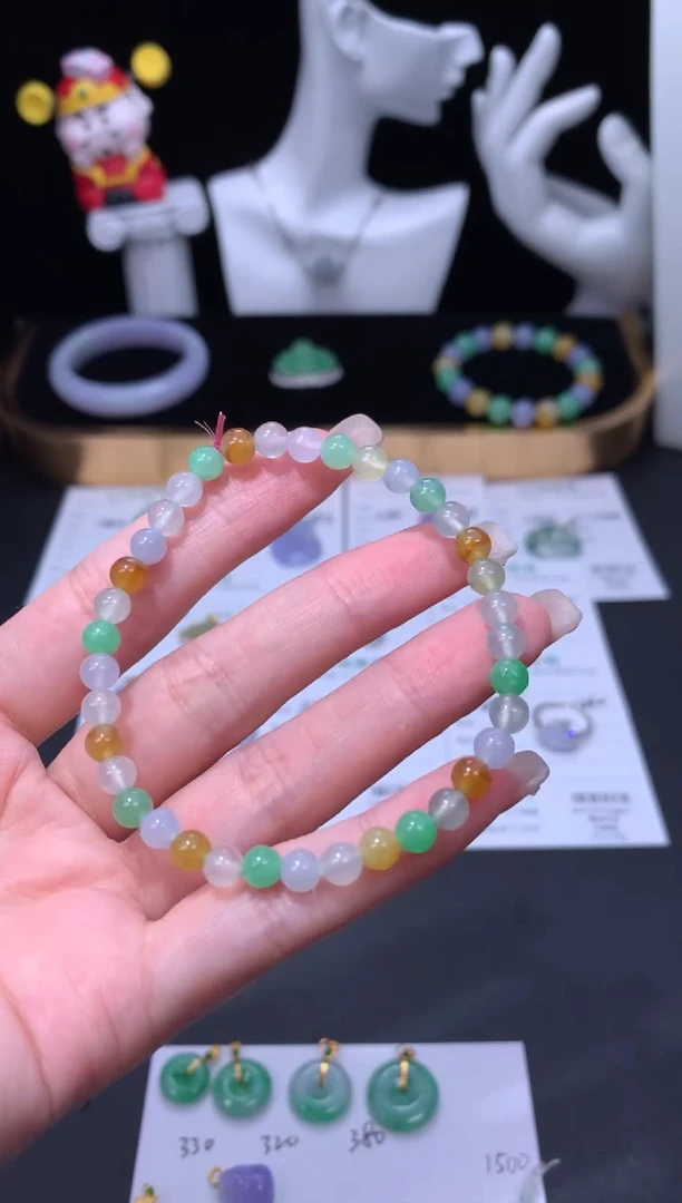 未镶嵌定制翡翠48小时鉴赏期 退货不扣服务费