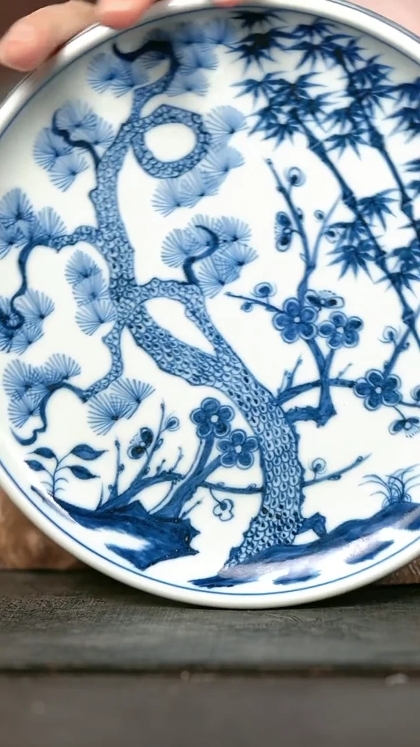 手绘手绘高温现代瓷  气  松竹梅坡边壶承17.5cm