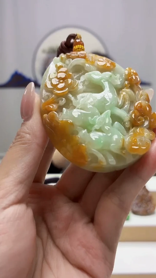 未镶嵌定制翡翠盛***理5160MM-毛货挂件