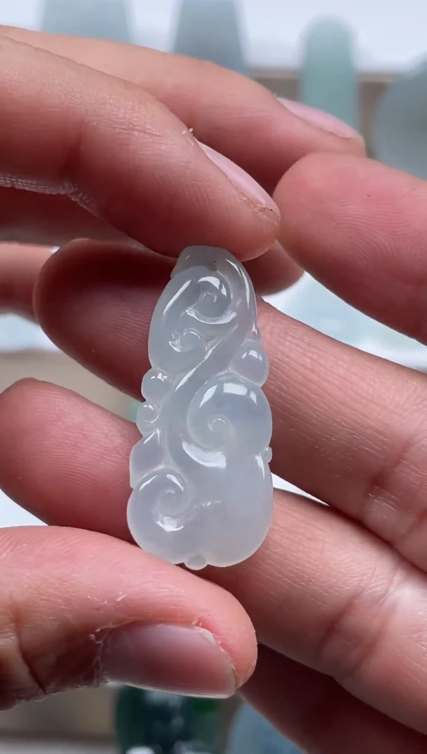 颈饰未镶嵌翡翠天然翡翠A货