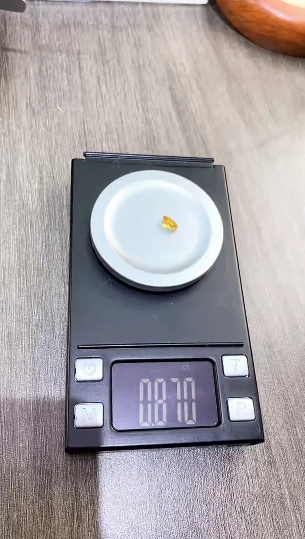 【闪购商品】蓝宝石裸石未镶嵌天然黄蓝宝裸石0.87ct