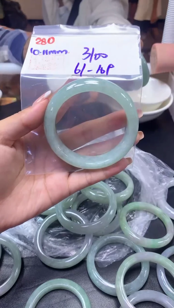 未镶嵌定制翡翠280手镯61+3100元+拍一发一