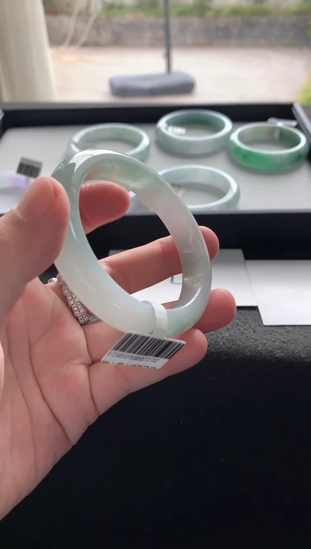 未镶嵌手镯翡翠54.7正圈买断Y2782