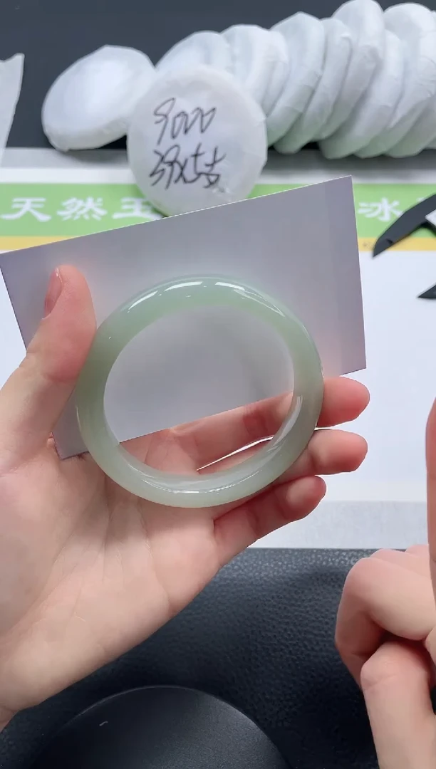 【闪购商品】石英质玉手镯未镶嵌A89-56+