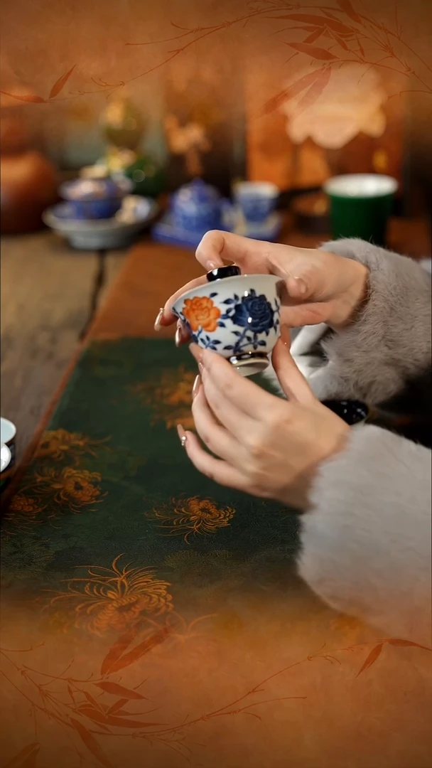 一如山房玫瑰花盖碗