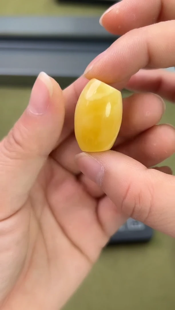 裸石琥珀未镶嵌琥珀蜜蜡吊坠