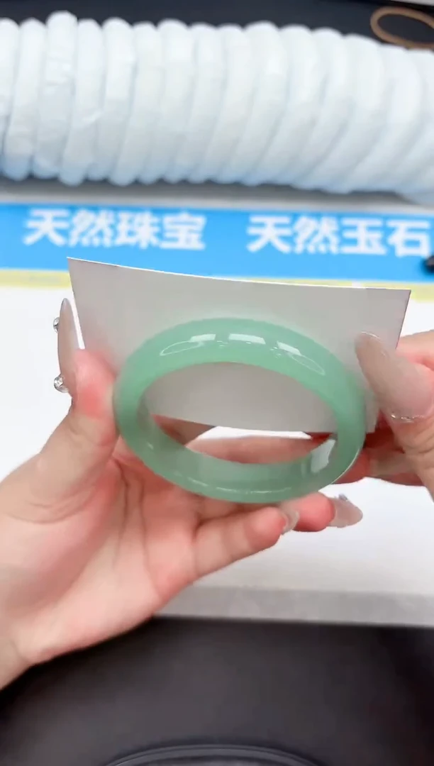 未镶嵌手镯石英质玉333-57.4