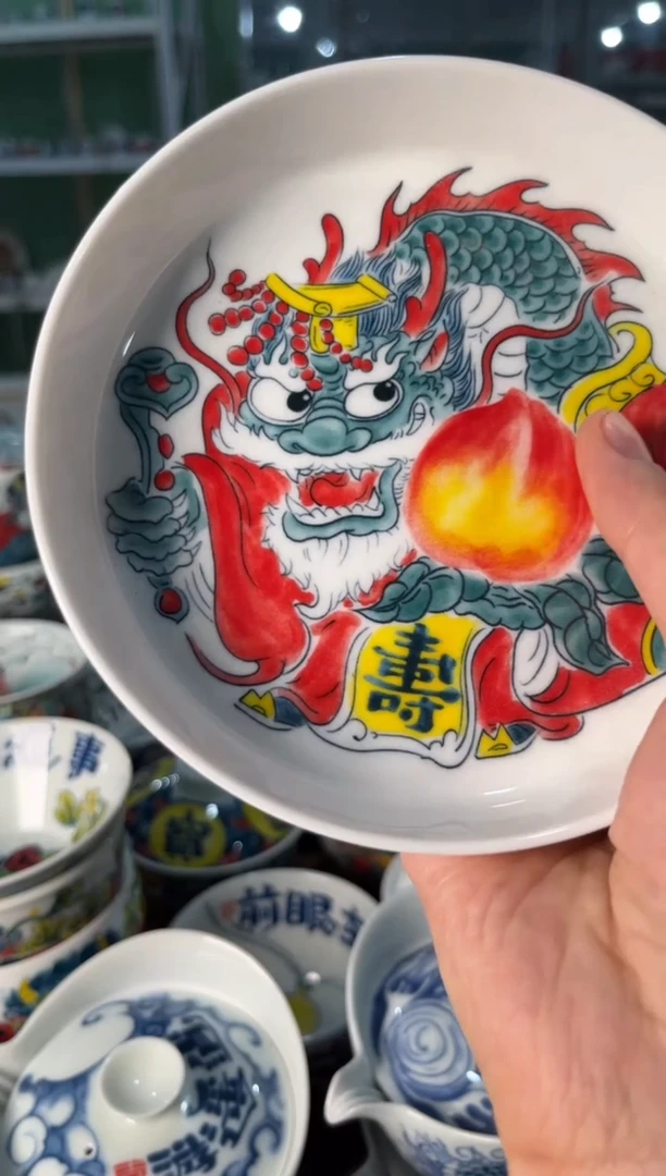 陶瓷昨明景德镇陶瓷：壶承