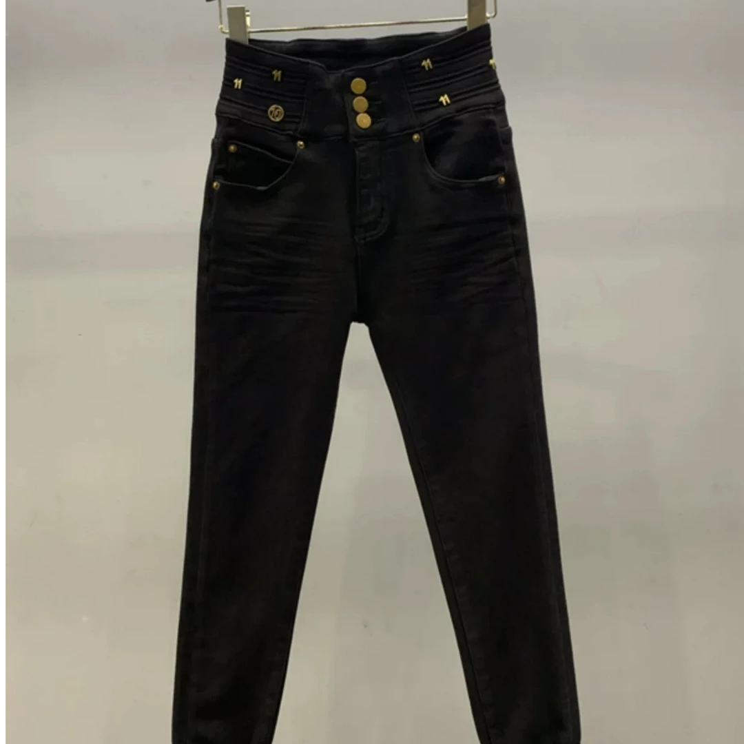 卡卡家黑色牛仔裤