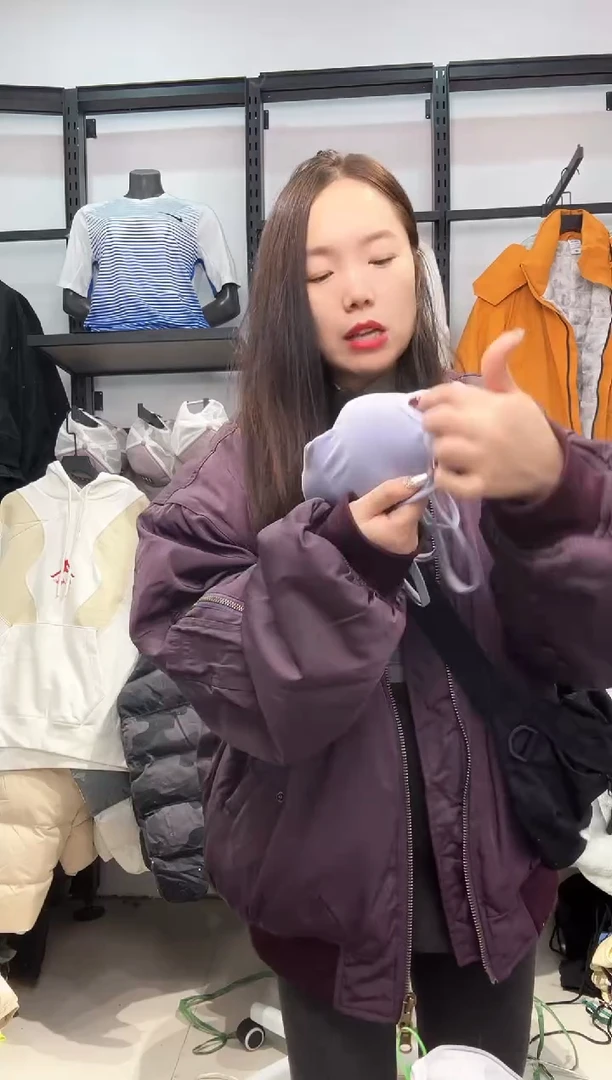 2385   编码  瑕疵直播间过款为准 尺码  ·  xs