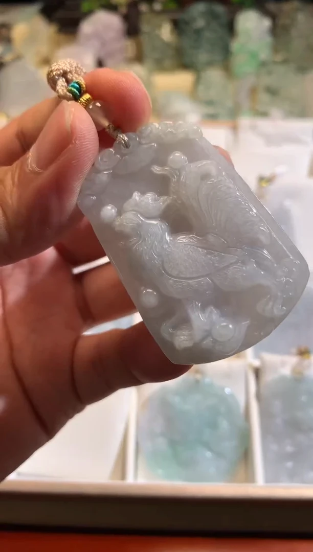 翡翠未镶嵌颈饰5/10/138