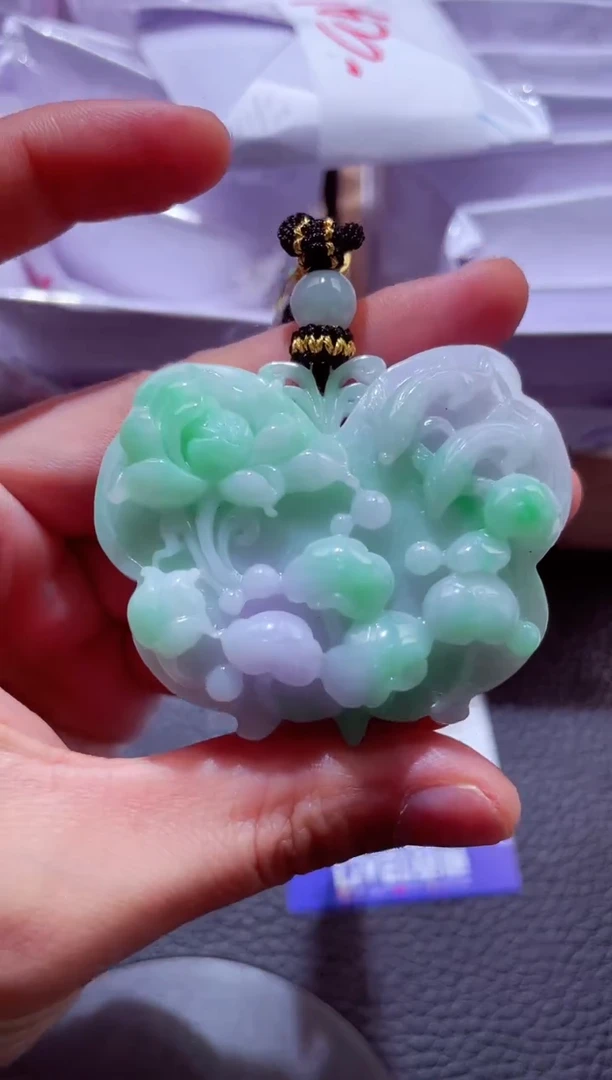 颈饰未镶嵌翡翠00006849