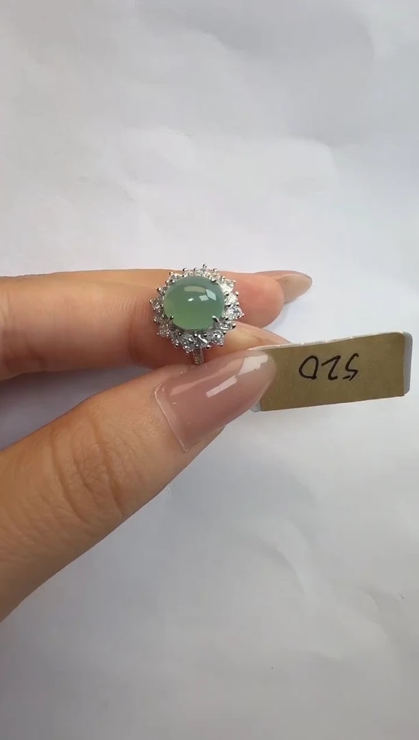 银S925镶嵌戒指翡翠通体925银镶缅甸A货翡翠戒指240