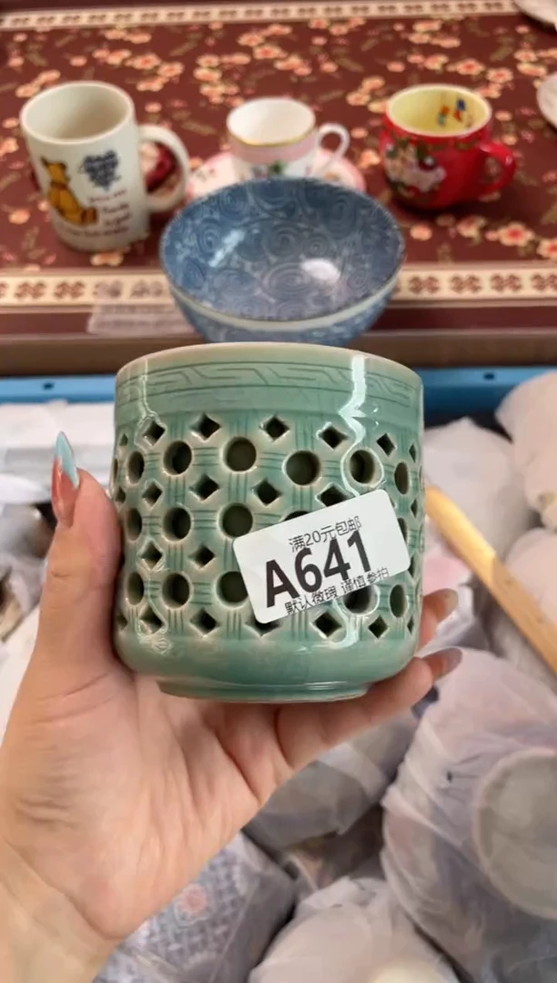 瓷片淡**容瓷器瓷器A641