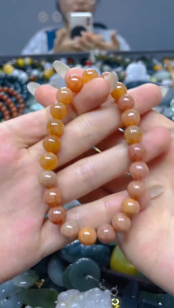 颈饰未镶嵌翡翠8MM/ S /翡翠A货，一件也是批发价