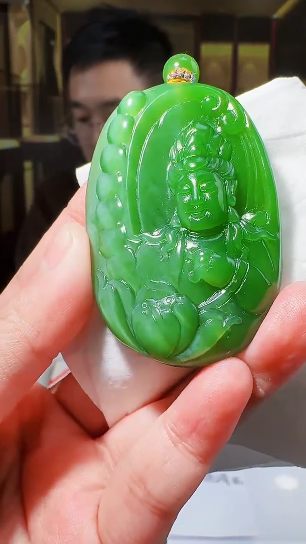 定制和田玉玉润名家天然和田玉（拍一发一）