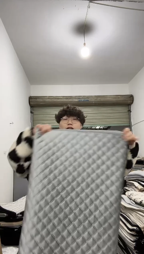 雪尼尔90*210银灰色天鹅绒