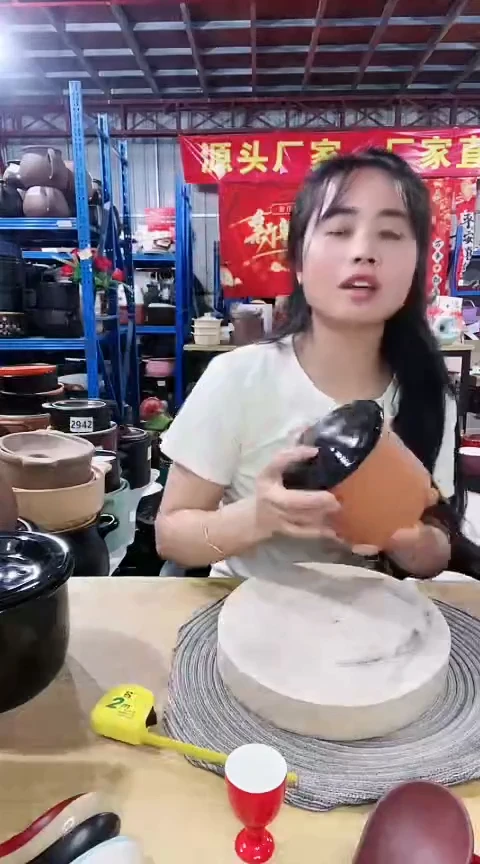 瑕疵咖色炖盅不能明火一个