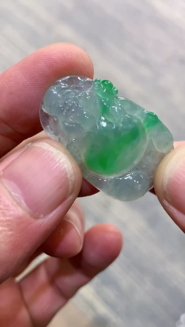 颈饰未镶嵌翡翠天然A货翡翠