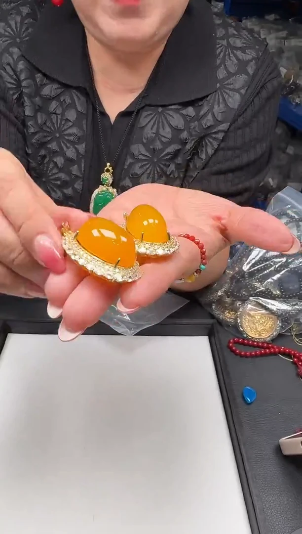 未镶嵌颈饰玛瑙/玉髓13