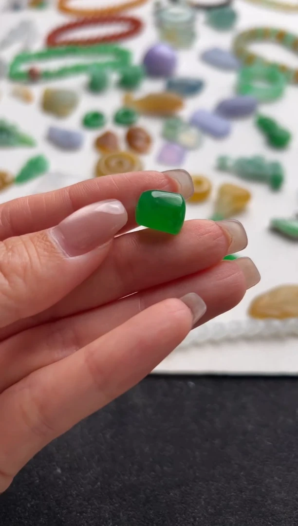 定制翡翠未镶嵌绿随行46000+2300