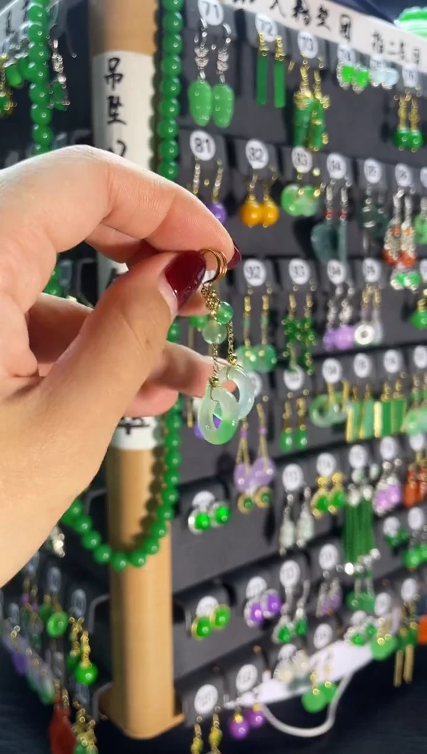 【闪购商品】翡翠耳饰银S925镶嵌019...