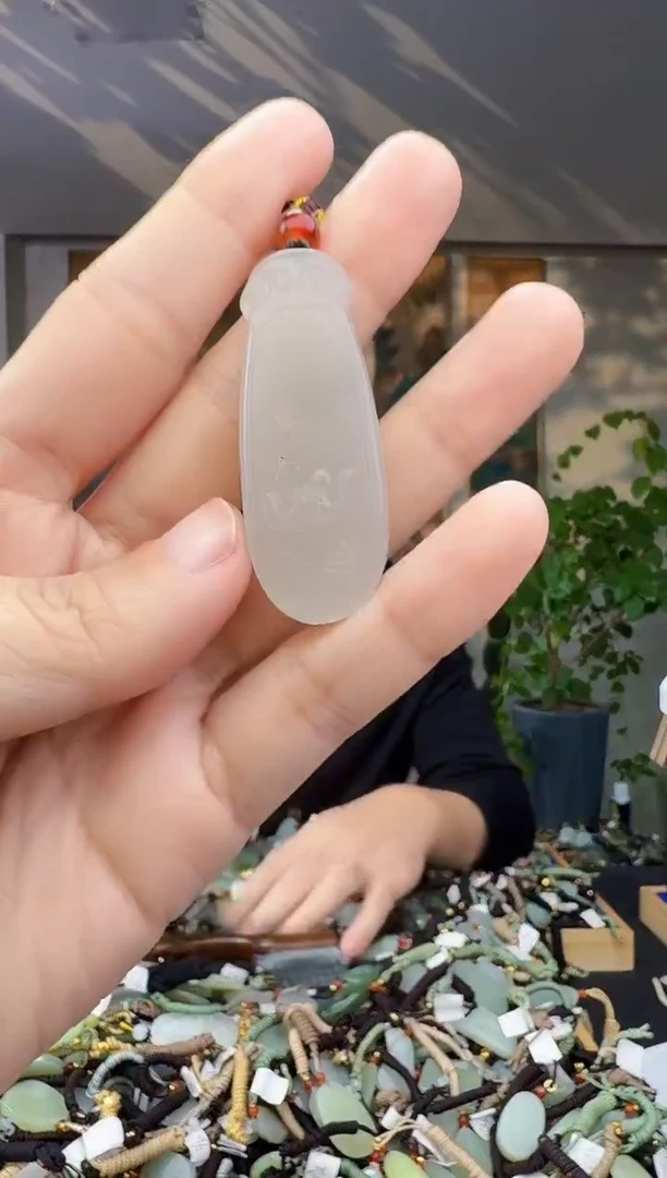未镶嵌和田玉挂件拍一发一