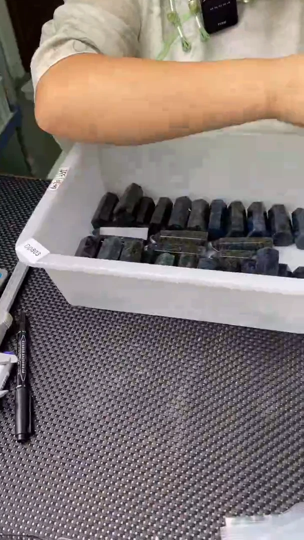 柱子堇青石未镶嵌堇青石柱子D803多样性发其一60-70