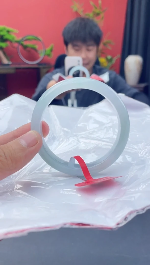 未镶嵌手镯翡翠18